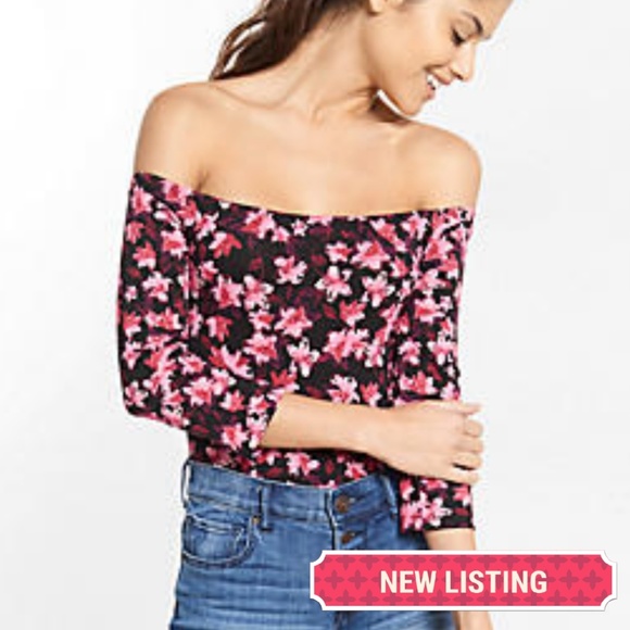 EXPRESS Tops - NWT EXPRESS Floral Bodysuit